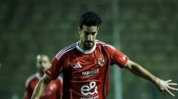 قرار نهائي من الأهلي.. إبراهيم عبد الجواد يكشف شروط رحيل محمد بن رمضان